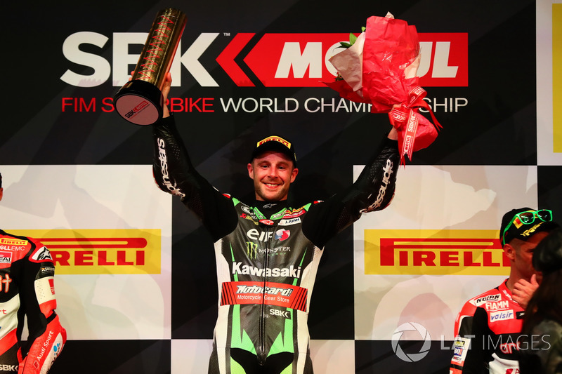 Podio: il vincitore della gara Jonathan Rea, Kawasaki Racing