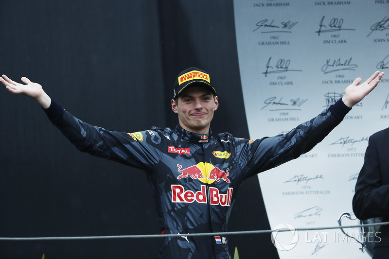 7. 2016: Verstappen op zijn Senna's