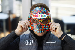 Stoffel Vandoorne, McLaren, wears a Mexican mask