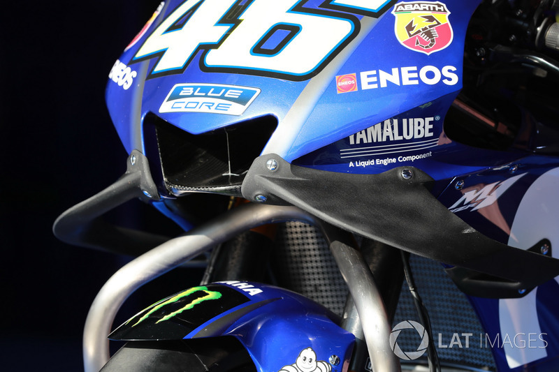 Valentino Rossi, Yamaha Factory Racing fairing