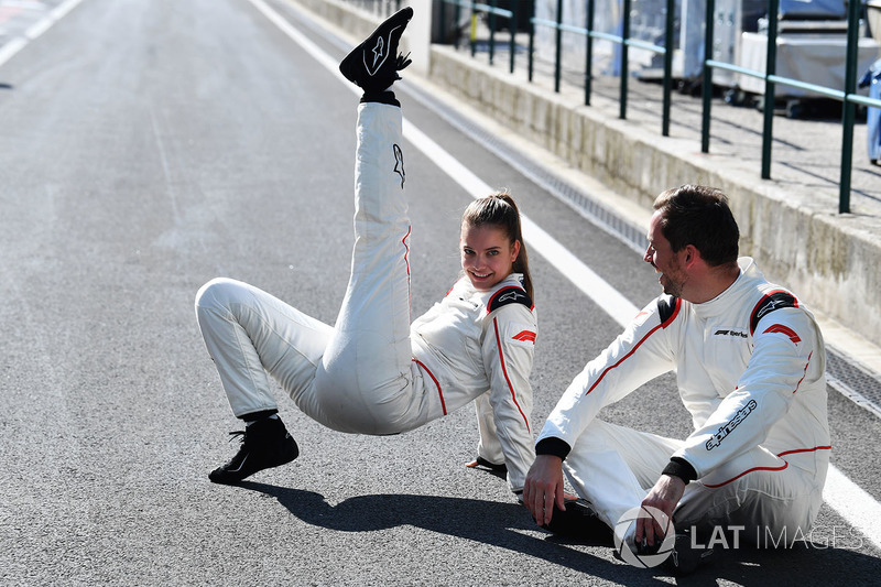 F1 Experiences coche de 2 plazas Barbara Palvin