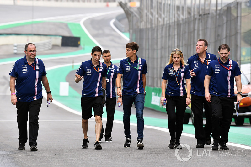 George Russell, Sahara Force India cammina lungo la pista