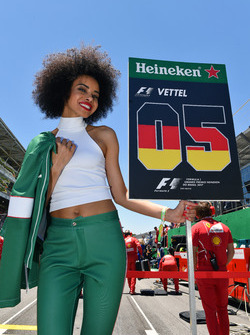Grid girl