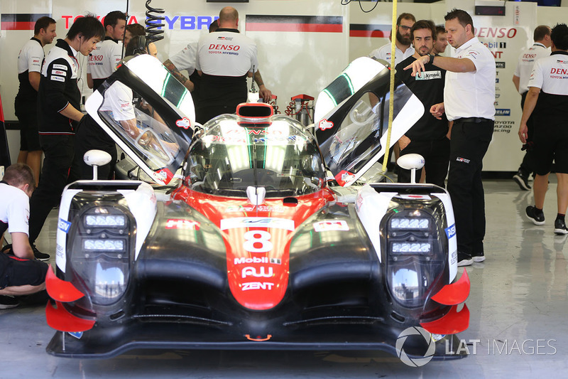 #8 Toyota Gazoo Racing Toyota TS050-Hybrid: Fernando Alonso