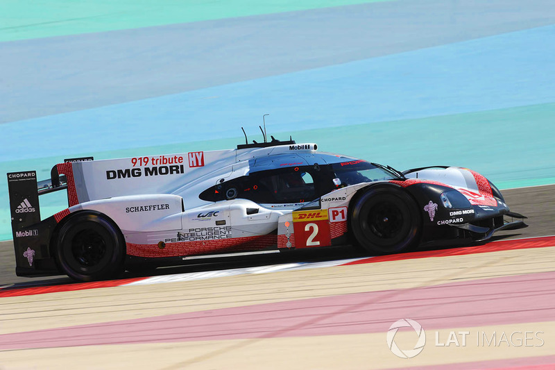 #2 Porsche Team Porsche 919 Hybrid: Timo Bernhard, Earl Bamber, Brendon Hartley