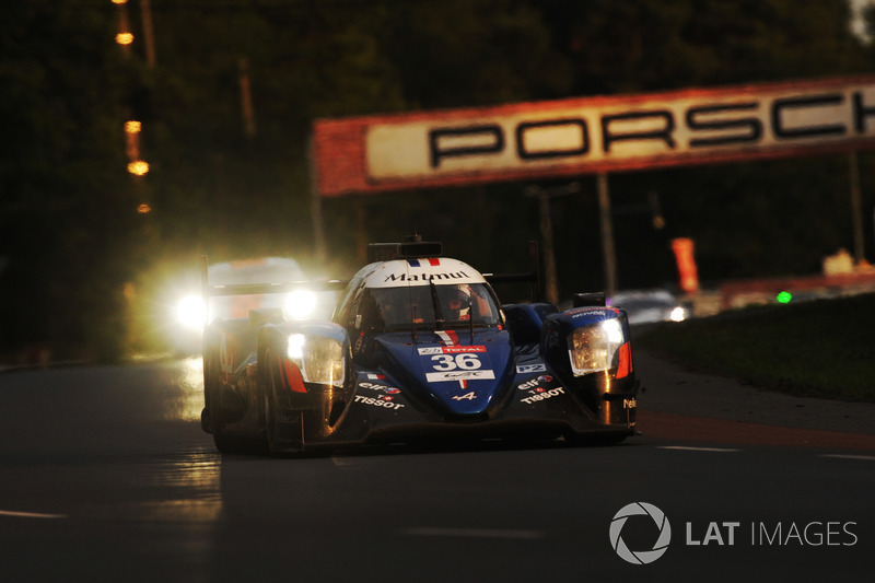 #36 Signatech Alpine Matmut Alpine A470 Gibson: Nicolas Lapierre, Andre Negrao, Pierre Thiriet