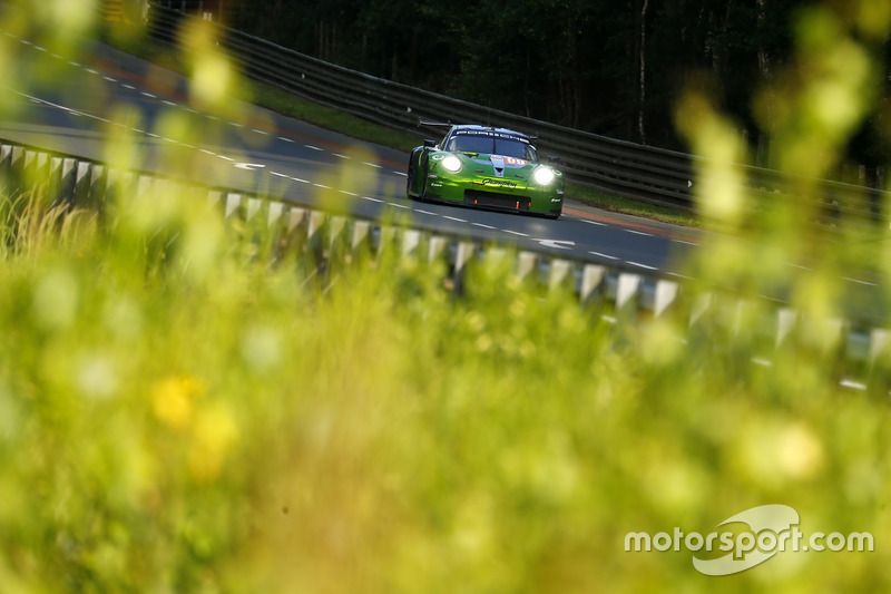 Салих Йолук, Эван Алерс-Хонки, Чарльз Иствуд, TF Sport, Aston Martin Vantage GTE (№90)