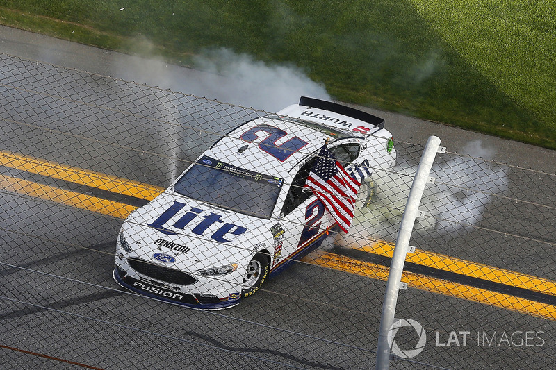 Brad Keselowski, Team Penske Ford Fusion celebrates his win