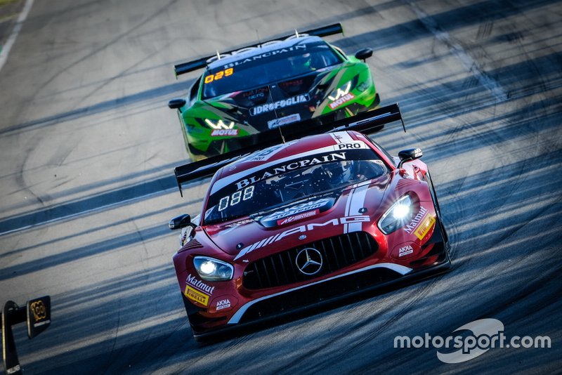 #88 Mercedes-AMG Team Akka ASP Mercedes-AMG GT3: Vincent Abril, Michael Meadows, Raffaele Marciello