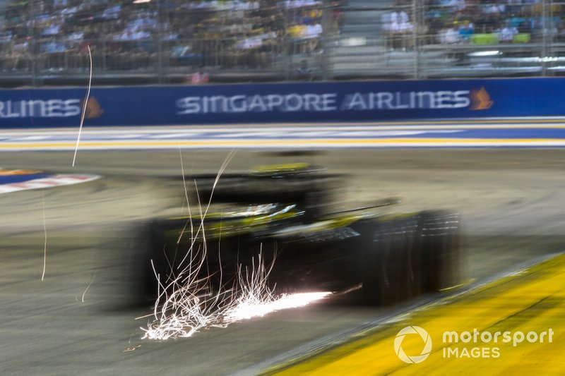 Daniel Ricciardo, Renault F1 Team R.S.19
