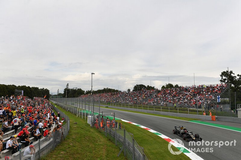 Kevin Magnussen, Haas F1 Team VF-19
