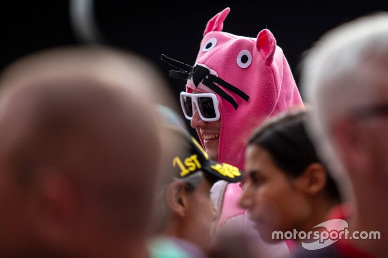 Racing Point fan