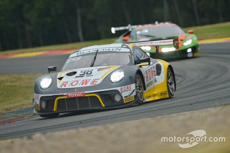 #98 ROWE Racing Porsche 911 GT3 R: Sven Müller, Romain Dumas, Mathieu Jaminet