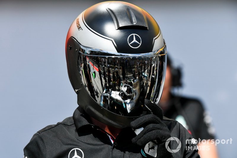 Mechanic during Mercedes AMG F1 pit stop practice