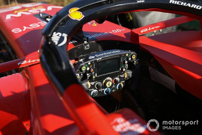 El coche retirado de Charles Leclerc, Ferrari SF-23