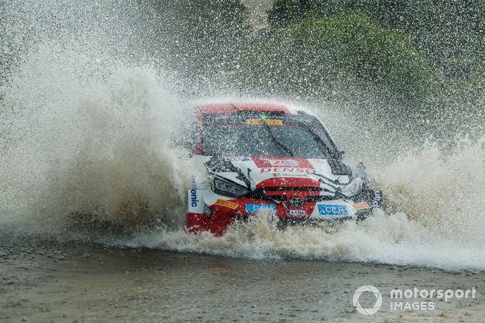 Sébastien Ogier, Vincent Landais, Toyota Gazoo Racing WRT Toyota GR Yaris Rally1