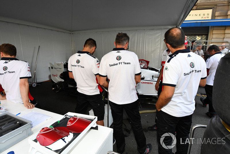 Sauber box