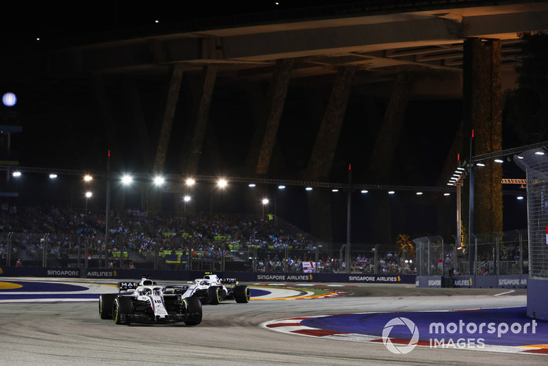 Lance Stroll, Williams FW41, Sergey Sirotkin, Williams FW41