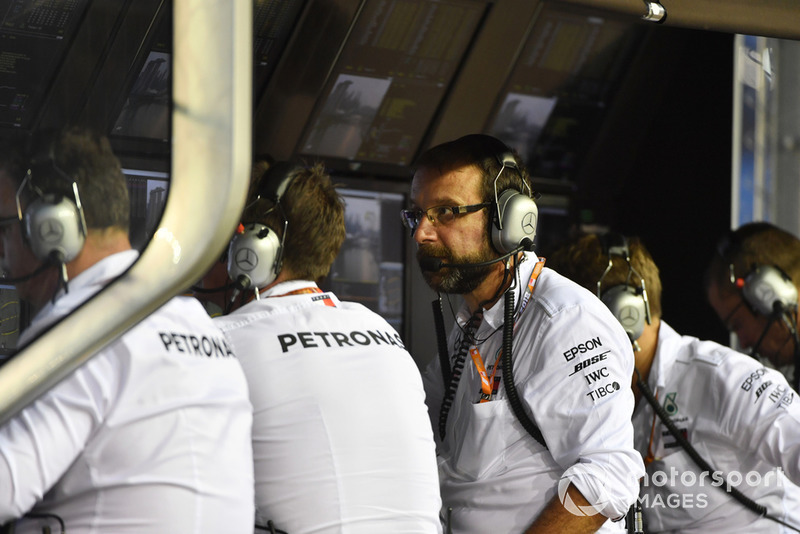 Pit wall Mercedes AMG F1