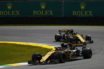 Carlos Sainz Jr., Renault Sport F1 Team R.S. 18, Nico Hulkenberg, Renault Sport F1 Team R.S. 18