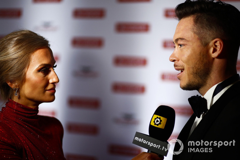 André Lotterer gets interviewed on the red carpet
