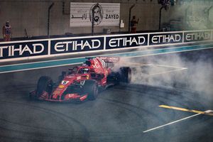 Sebastian Vettel, Ferrari SF71H donuts