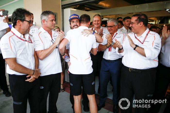 Fernando Alonso, McLaren y Stoffel Vandoorne, McLaren en la despedida de McLaren
