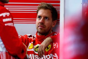 Sebastian Vettel, Ferrari, dans le garage