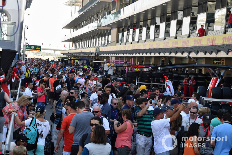 Fans in pit lane