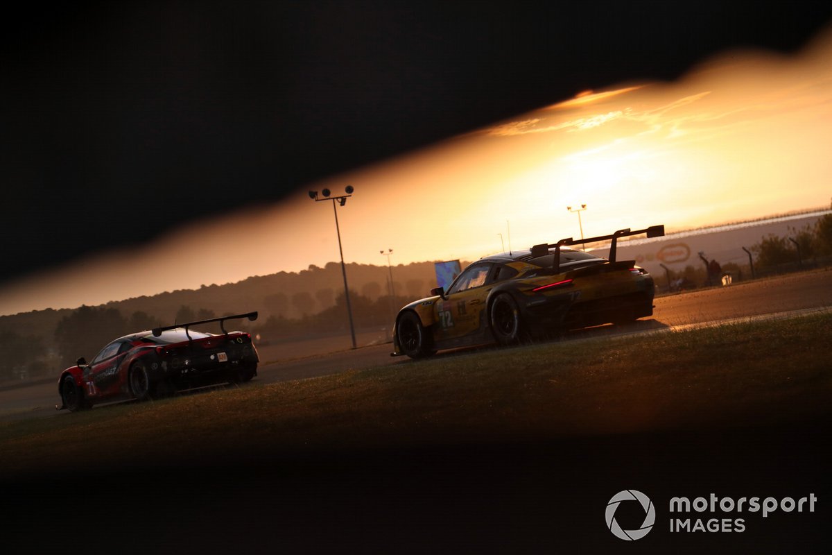 #72 Hub Auto Racing Porsche 911 RSR - 19 LMGTE Pro, Dries Vanthoor, Alvaro Parente, Maxime Martin 