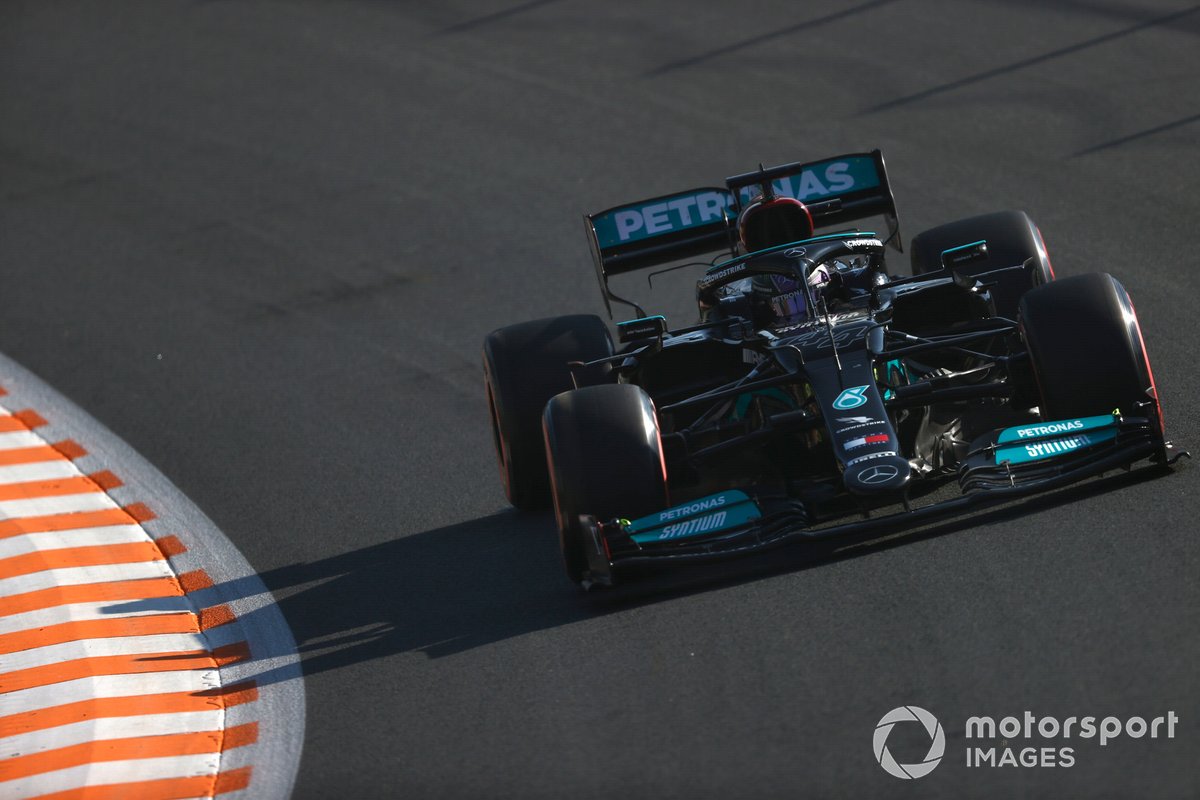 Lewis Hamilton, Mercedes W12