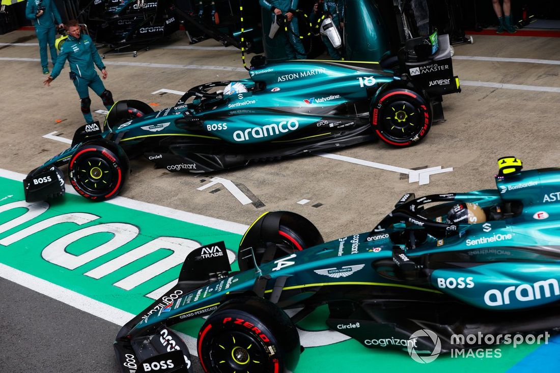 Lance Stroll, Aston Martin AMR24, Fernando Alonso, Aston Martin AMR24