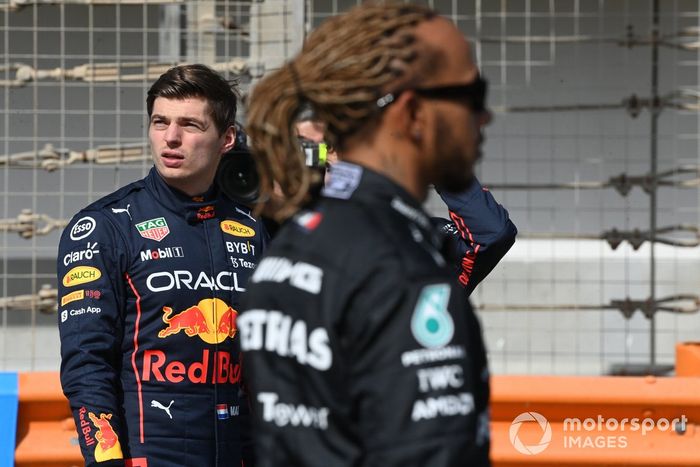 Max Verstappen, Red Bull Racing Lewis Hamilton, Mercedes-AMG