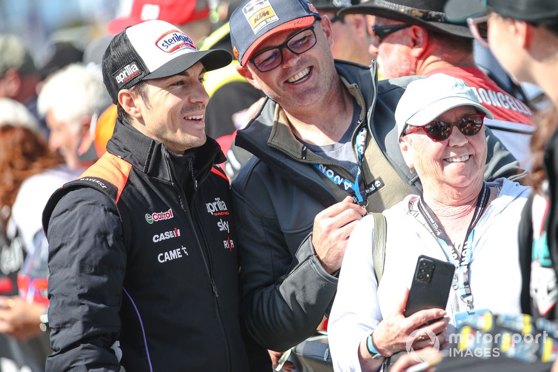 Maverick Vinales, Aprilia Racing Team