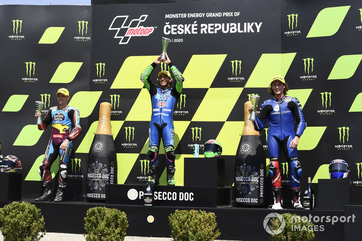 Podium: 1. Enea Bastianini, 2. Sam Lowes, 3. Joe Roberts