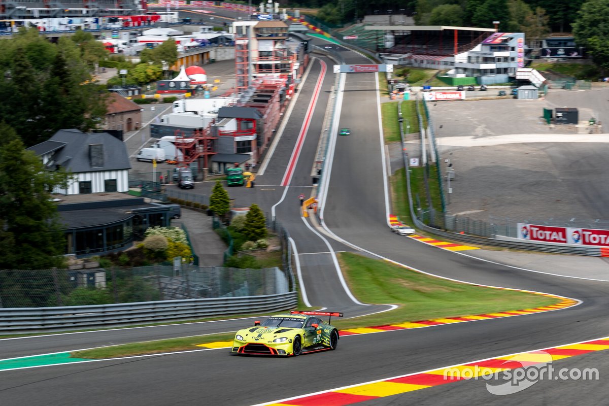 #97 ASTON MARTIN RACING - Aston Martin Vantage AMR: Alexander Lynn, Maxime Martin