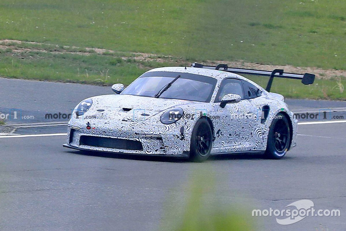 Шпионский снимок Porsche 911 GT3 Cup