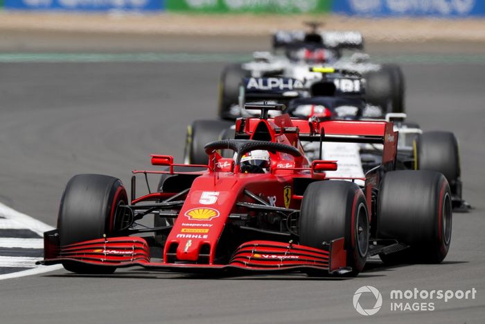 Sebastian Vettel, Ferrari SF1000, Pierre Gasly, AlphaTauri AT01