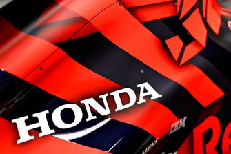 Honda logo op de Red Bull Racing RB15
