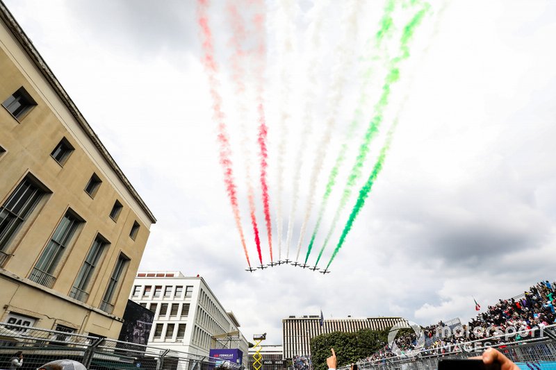 flyover before the race