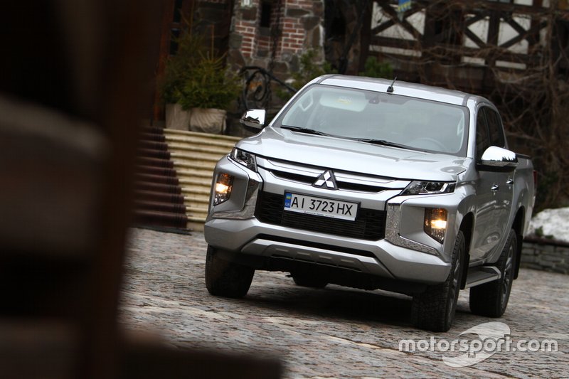 Mitsubishi L200
