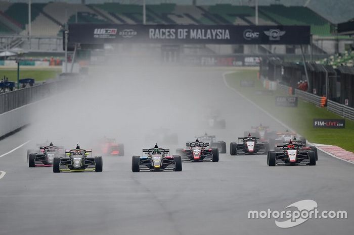 Salida carrera 2, FIA F3 Asia, Sepang