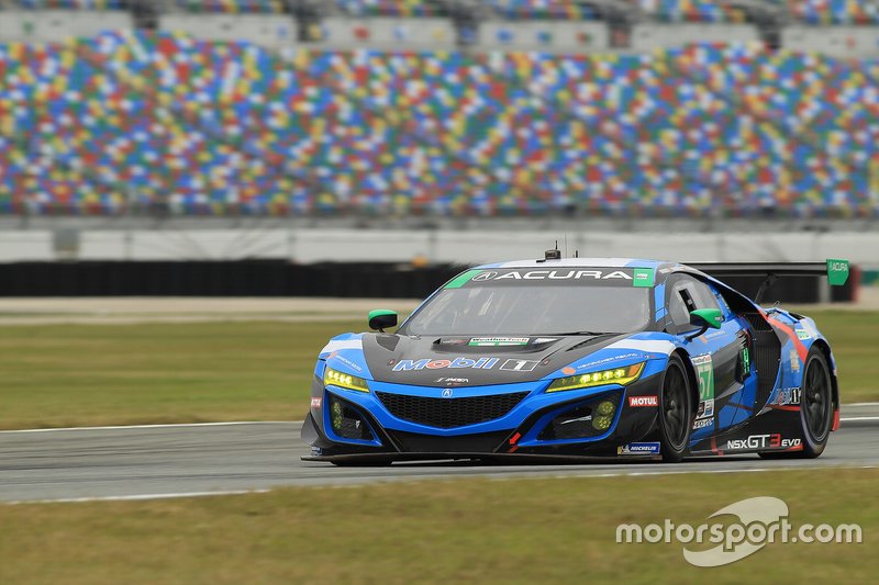 #57 Heinricher Racing w/MSR Curb-Agajanian Acura NSX GT3, GTD: Alvaro Parente, Misha Goikhberg, Trent Hindman, AJ Allmendinger