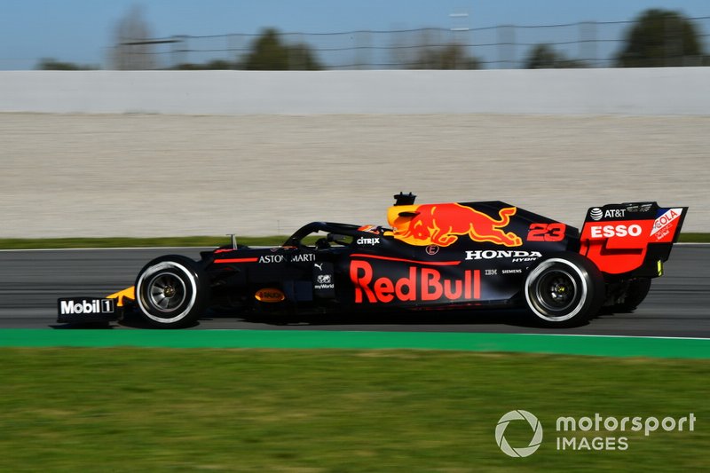 20º Alex Albon, Red Bull Racing RB16: 1:17.550 (con neumáticos C2)