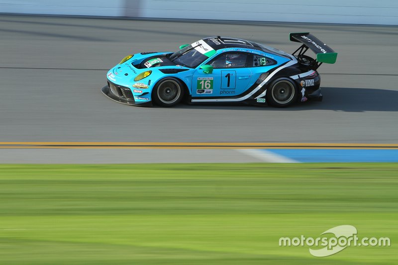 #16 Wright Motorsports Porsche 911 GT3 R: Ryan Hardwick, Patrick Long, Klaus Bachler