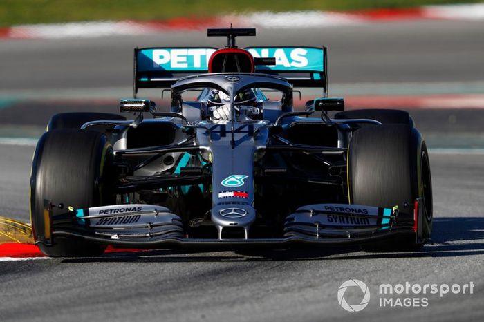 Lewis Hamilton, Mercedes F1 W11: 466 (2169 km)