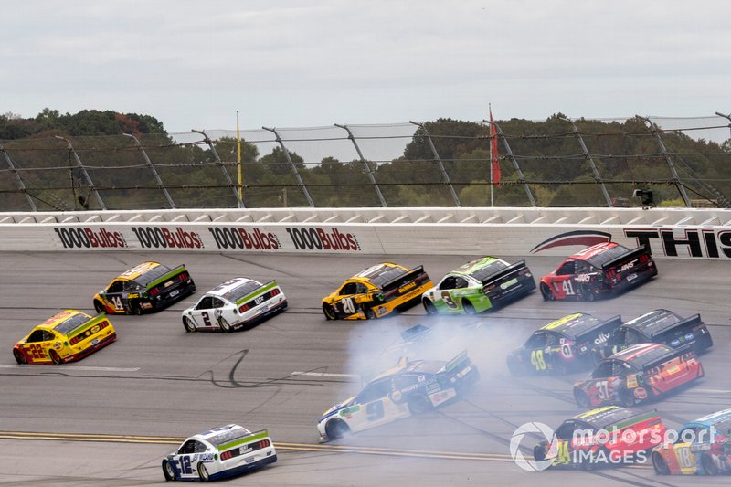 Jimmie Johnson, Hendrick Motorsports, Chevrolet Camaro Ally, Alex Bowman, Hendrick Motorsports, Chevrolet Camaro Nationwide / Amazon Echo Auto, Kyle Larson, Chip Ganassi Racing, Chevrolet Camaro McDonald's, Chase Elliott, Hendrick Motorsports, Chevrolet Camaro NAPA Night Vision