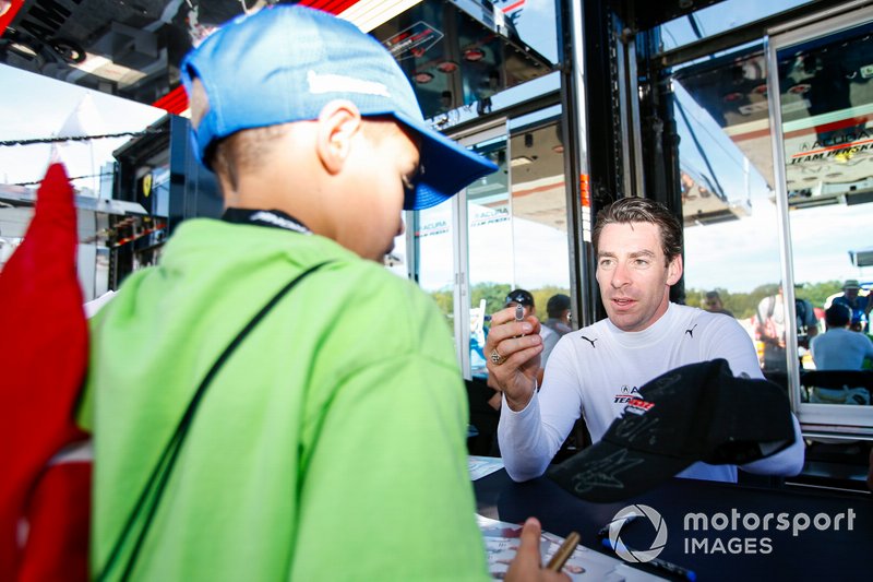 #6 Acura Team Penske Acura DPi, DPi: Juan Pablo Montoya, Dane Cameron, Simon Pagenaud, Autograph Session