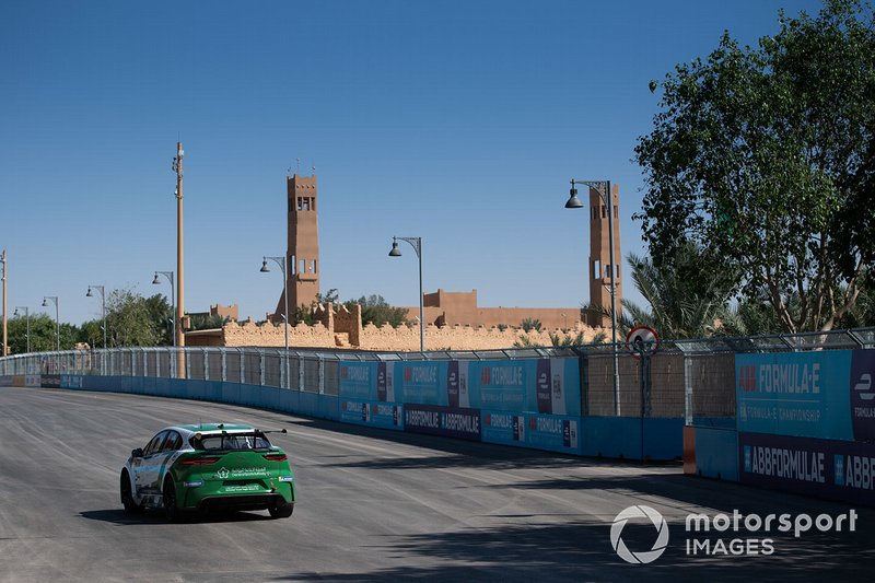 Mashhur Bal Hejaila, Saudi Racing