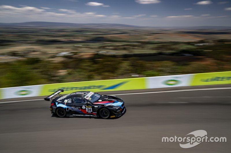 #34 Walkenhorst Motorsport BMW M6 GT3: Augusto Farfus, Nick Catsburg, Chaz Mostert